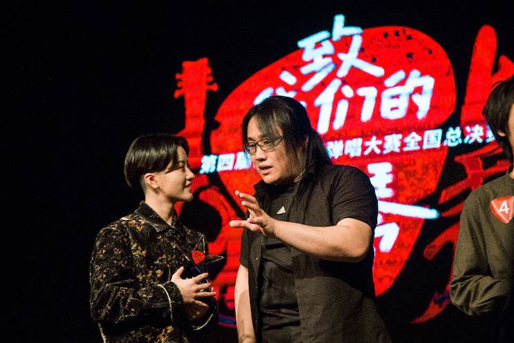 第四届“fun88乐天堂吉他女声弹唱大赛”总冠军出炉<br />温格夺冠，董冬冬担任评委